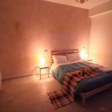 Il Rifugio Degli Artisti Bed & Breakfast Varese Exterior photo
